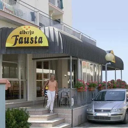 Fausta